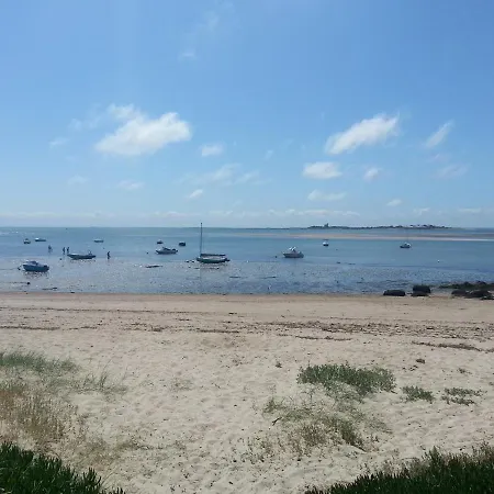 Gite A 50M De La Mer Par Chemin Pietonnier ! Réville Exterior foto